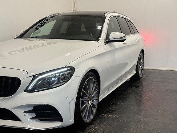 Mercedes-Benz C300 e 4 of 5
