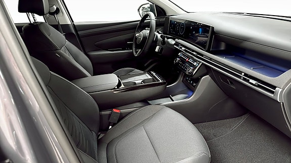 Hyundai Tucson 3 of 5