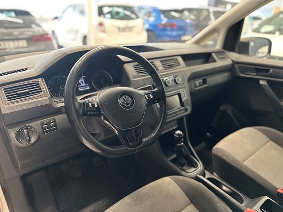Volkswagen Caddy 12 of 15