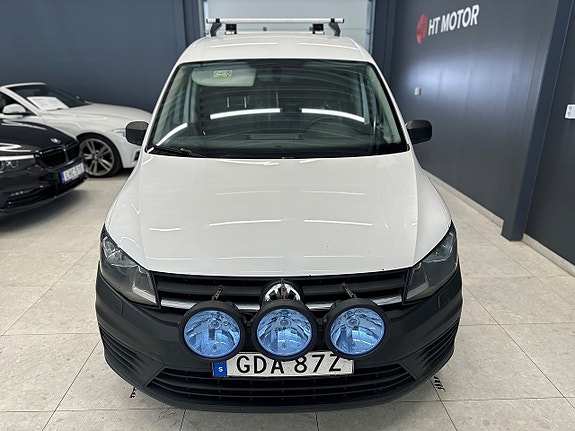 Volkswagen Caddy 2 of 5