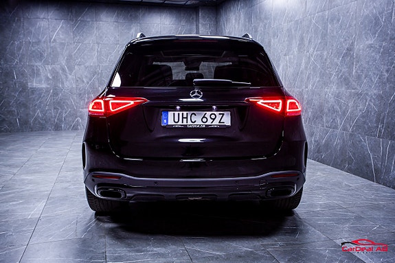 Mercedes-Benz GLE450 6 of 30
