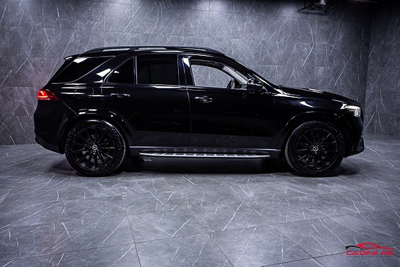 Mercedes-Benz GLE450 8 of 27