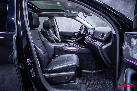 Mercedes-Benz GLE450 16 of 30
