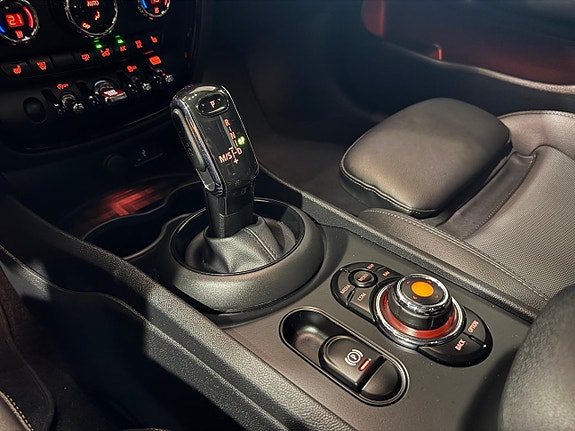 MINI Clubman Cooper S 15 of 17