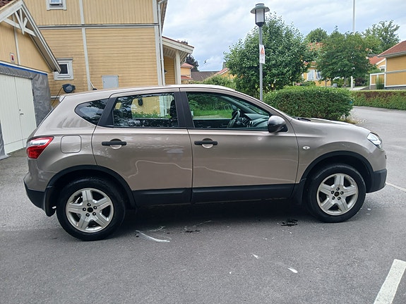 Nissan Qashqai 8 of 13