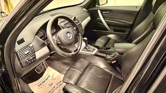 BMW X3 6 of 7