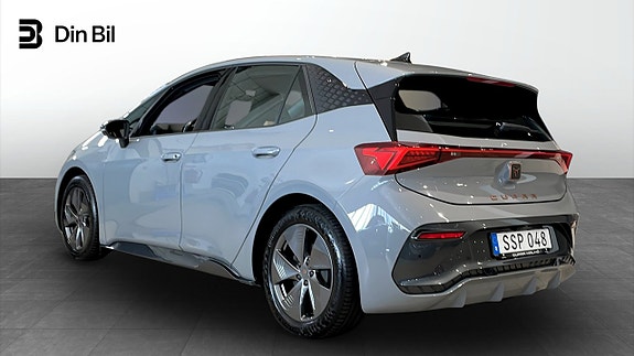 Cupra Born 3 of 5