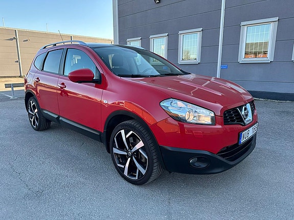 Nissan Qashqai+2 4 of 5