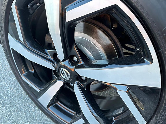 Nissan Qashqai+2 2 of 5