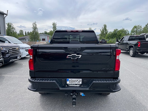 Chevrolet Silverado 1500 6 of 11
