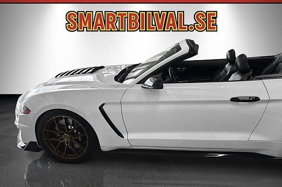 Ford Mustang 6 of 29