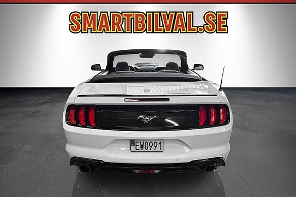 Ford Mustang 5 of 5