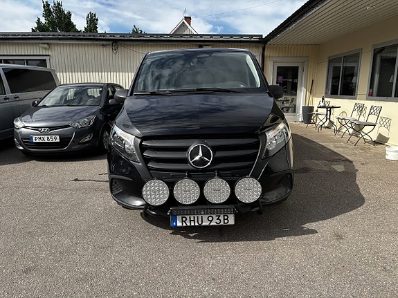 Mercedes-Benz Vito 119 3 of 5