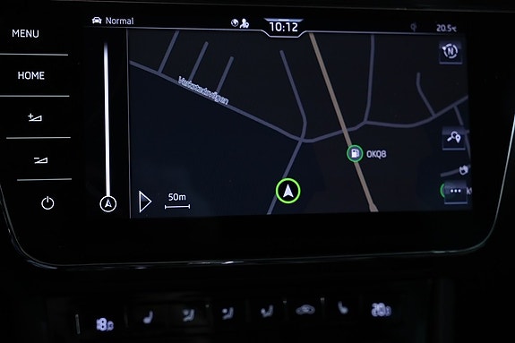Skoda Superb 16 of 27