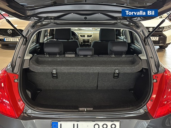 Suzuki Swift 9 of 13