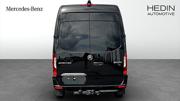 Mercedes-Benz Sprinter 319 7 of 12