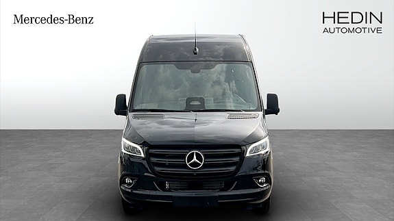 Mercedes-Benz Sprinter 319 8 of 12