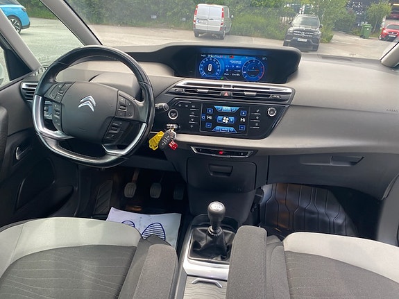 Citroen Grand C4 Picasso 9 of 10