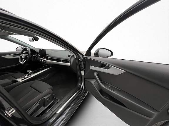 Audi A4 26 of 30
