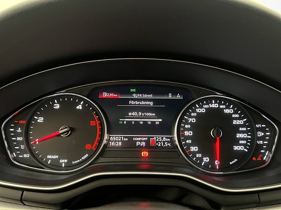 Audi A4 16 of 30
