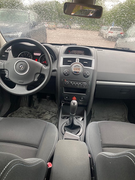 Renault Megane II 4 of 5
