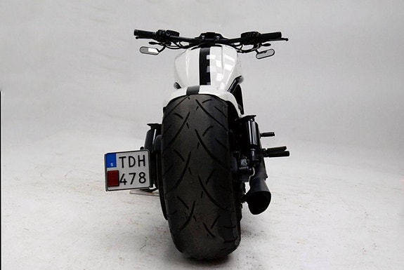 Harley-Davidson VRSCDX Night Rod Special 5 of 5
