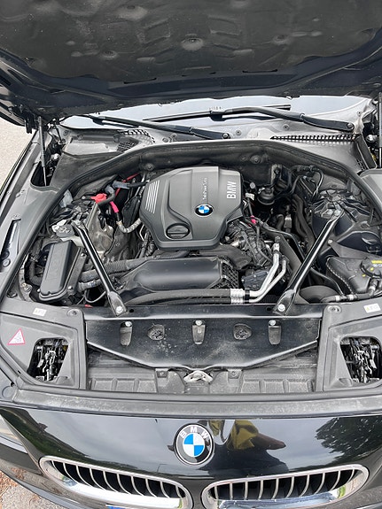 BMW 520d 10 of 12
