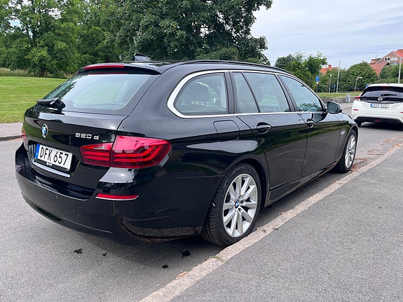 BMW 520d 4 of 12