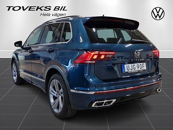 Volkswagen Tiguan 3 of 5
