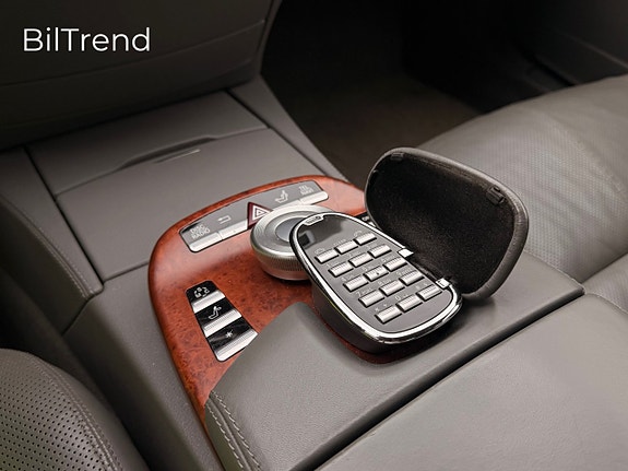 Mercedes-Benz S500 16 of 17