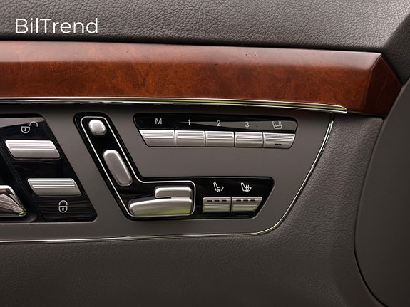 Mercedes-Benz S500 10 of 17