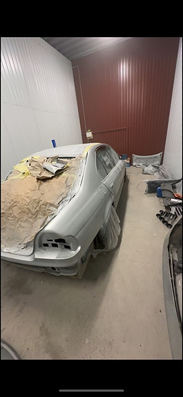 BMW 523i 5 of 5