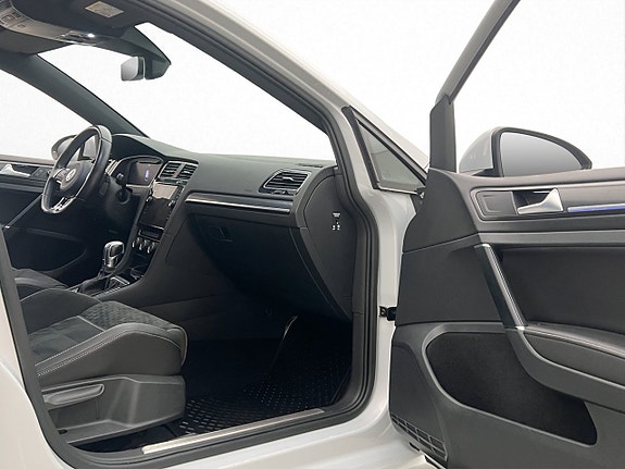 Volkswagen Golf I 26 of 30