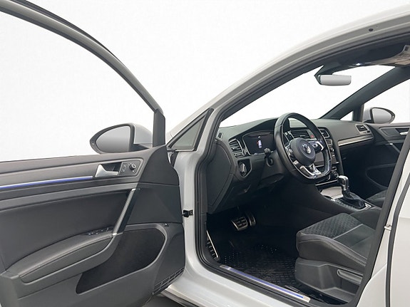 Volkswagen Golf I 11 of 30