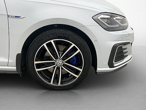 Volkswagen Golf I 30 of 30