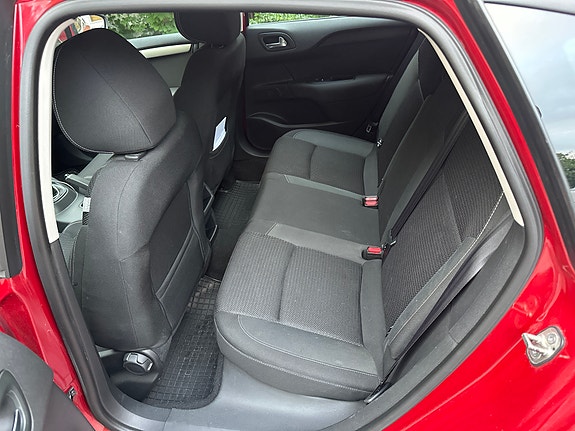 Citroen C4 7 of 10