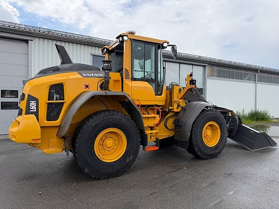 Volvo L60H bra utrustad  1.170.000+moms nya däck 5 of 5