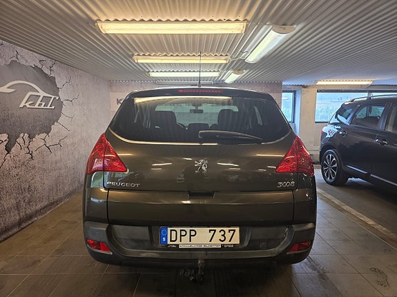 Peugeot 3008 4 of 17