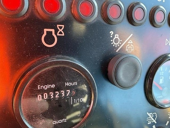 Atlas Copco XE3C 8 of 24