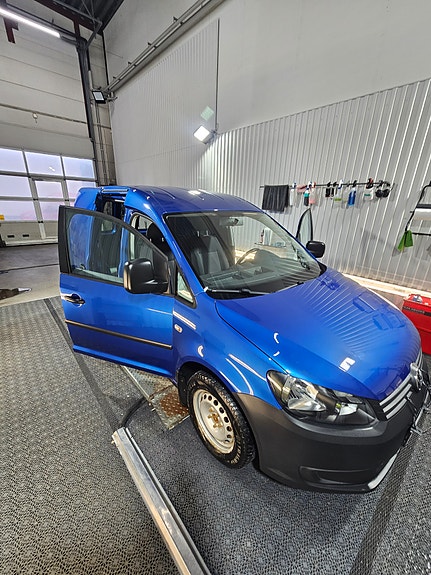 Volkswagen Caddy 5 of 5