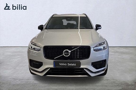Volvo XC90 6 of 23