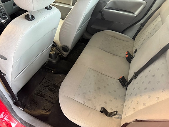 Ford Fiesta 6 of 7