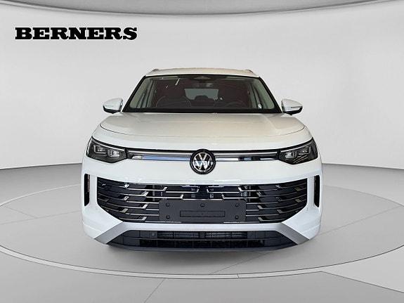 Volkswagen Tayron 8 of 15