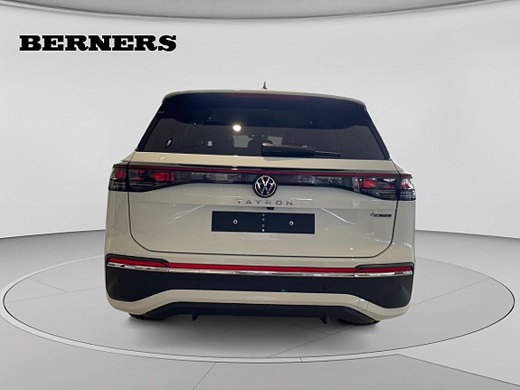 Volkswagen Tayron 4 of 5