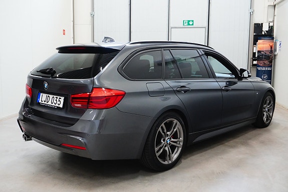 BMW 320d 5 of 5
