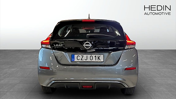 Nissan Leaf 7 of 13
