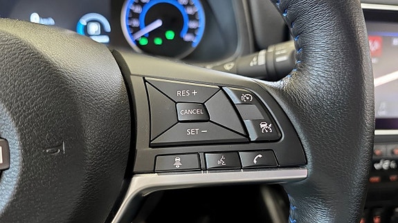 Nissan Leaf 13 of 13