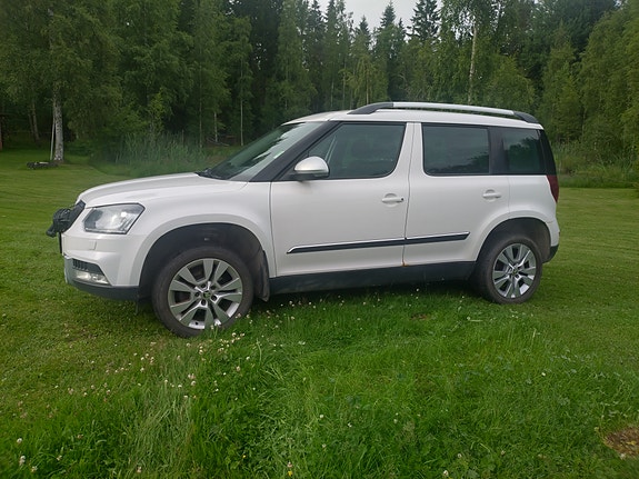 Skoda Yeti Outdoor 2 of 5