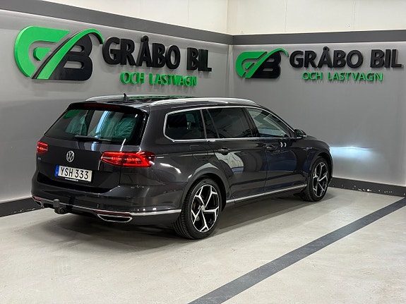 Volkswagen Passat 5 of 21