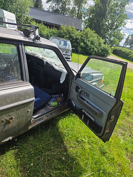 Volvo 240 14 of 14